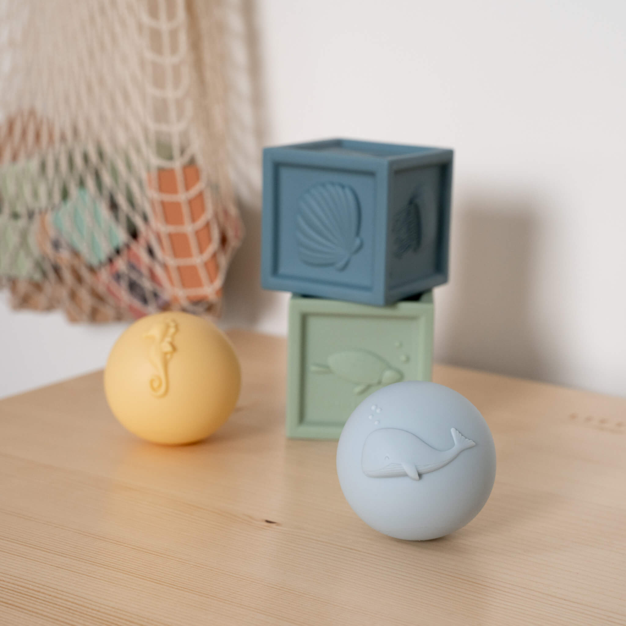 Little Dutch Ocean Cubes & Balls Set Toy