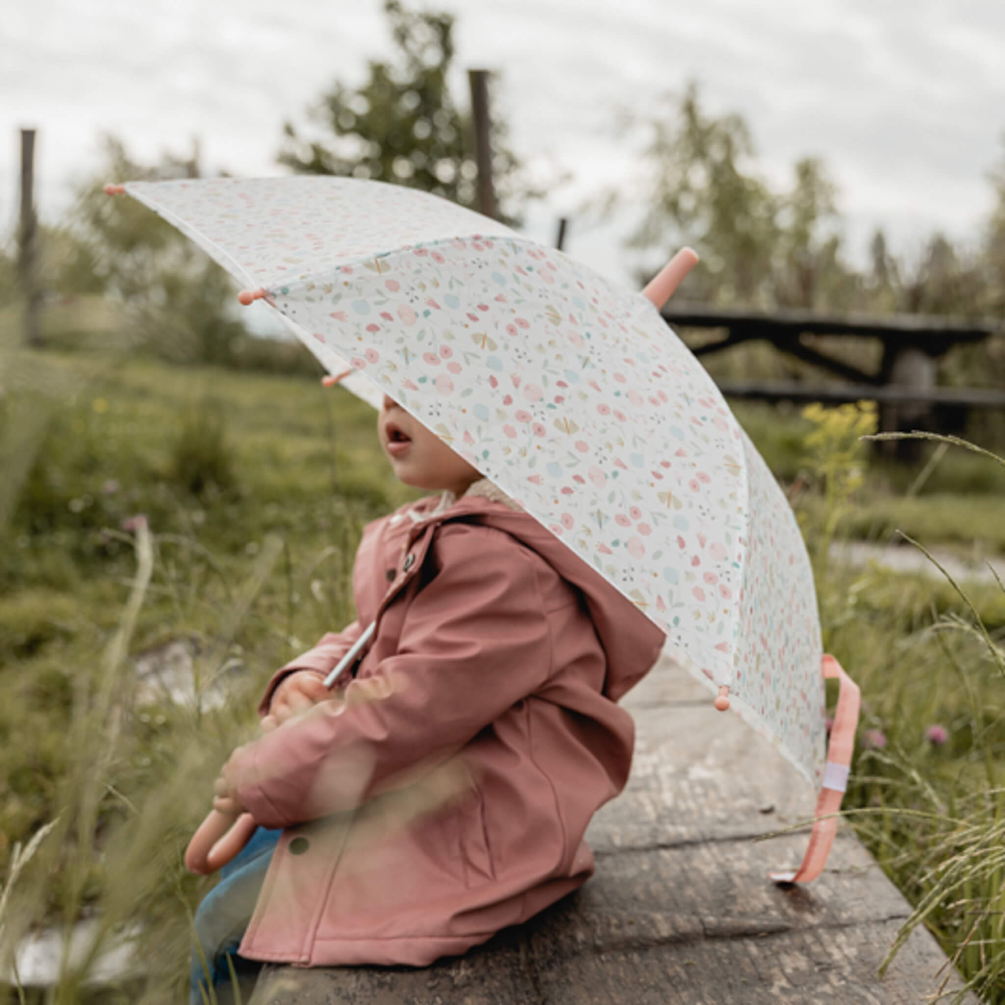 Little Dutch Umbrella Flowers & Butterflies