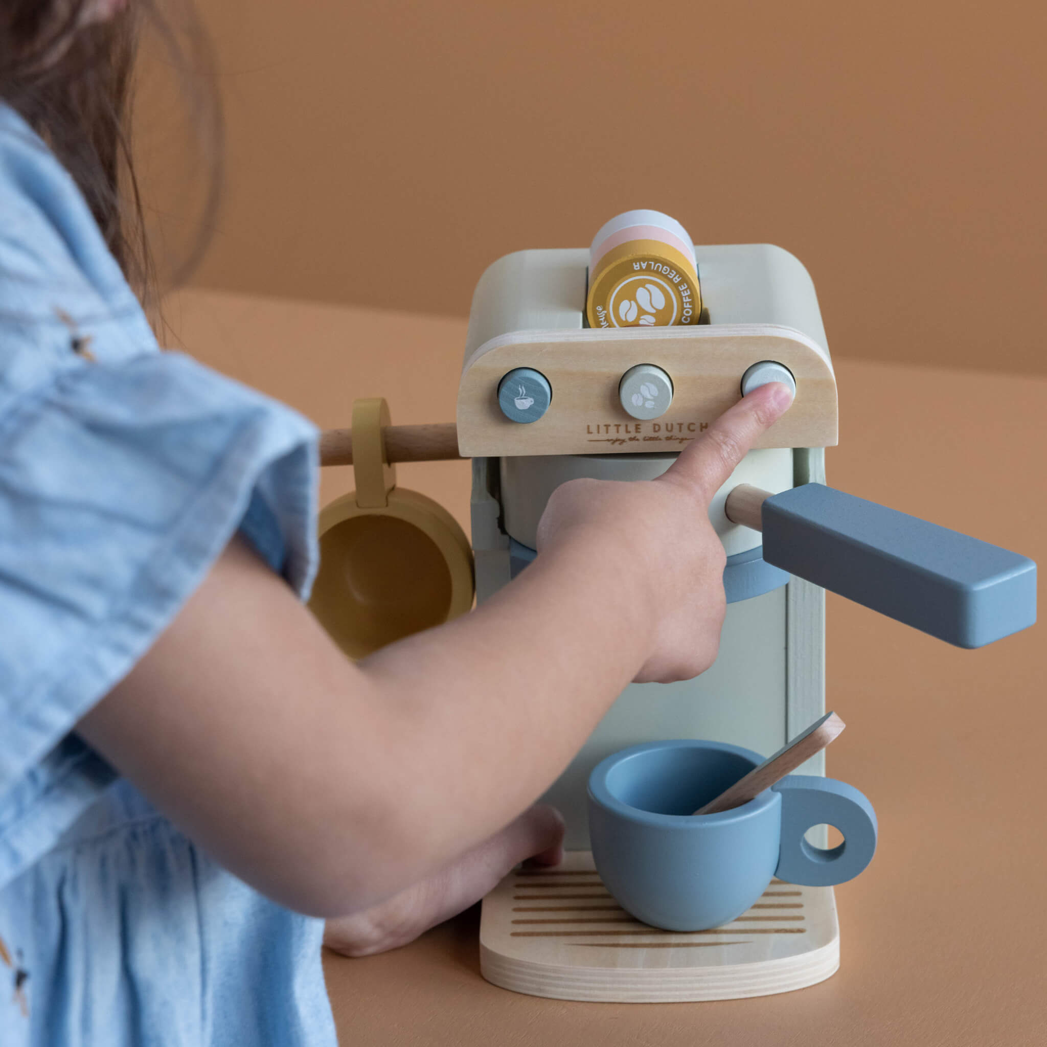 Little Dutch Wooden Toy Coffee Machine