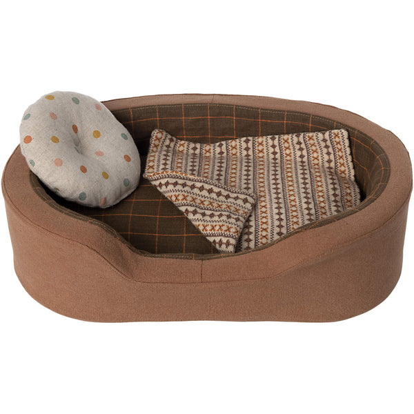 Maileg Plush Dog Basket- Brown