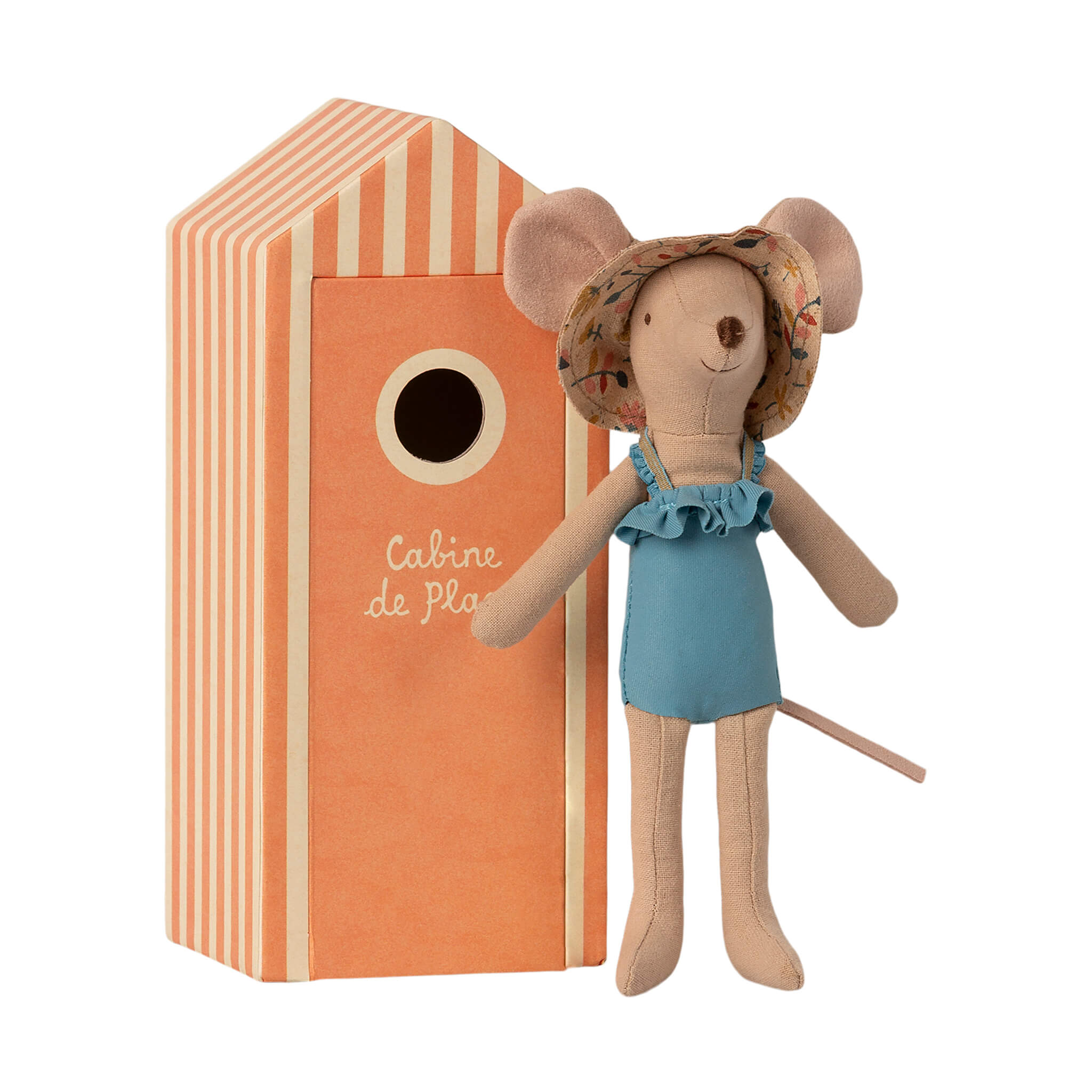 Mum in Cabin De Plage