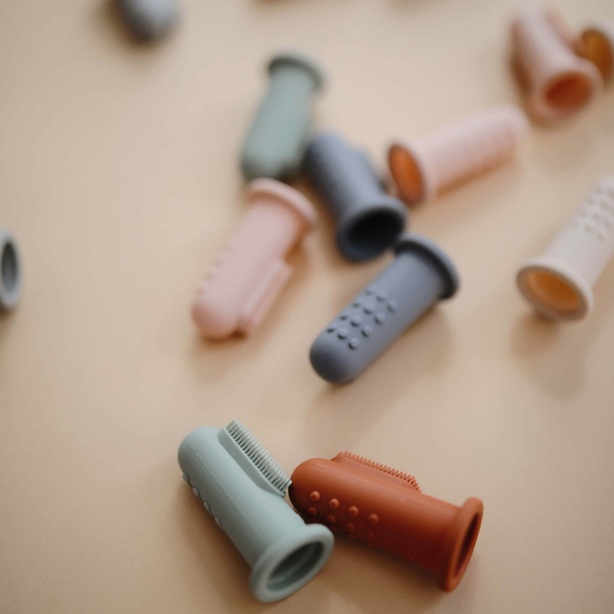Finger Toothbrush -Stone/Tradewinds