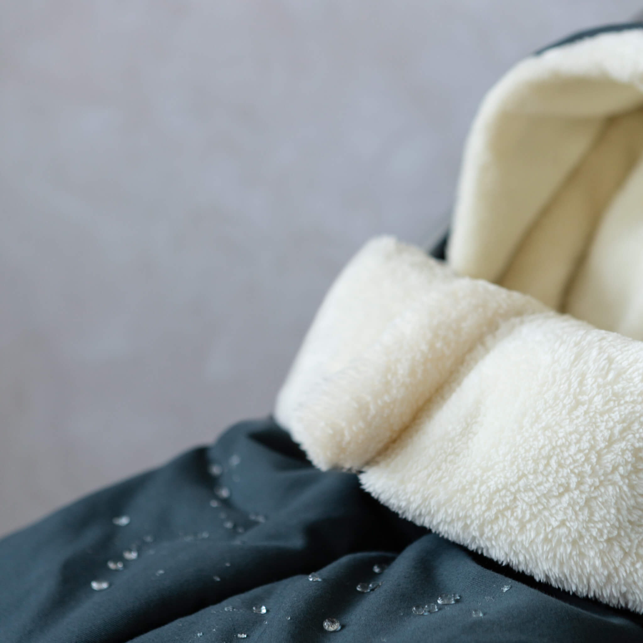 Nobodinoz Baby On the Go Waterproof Footmuff Carbon Blue