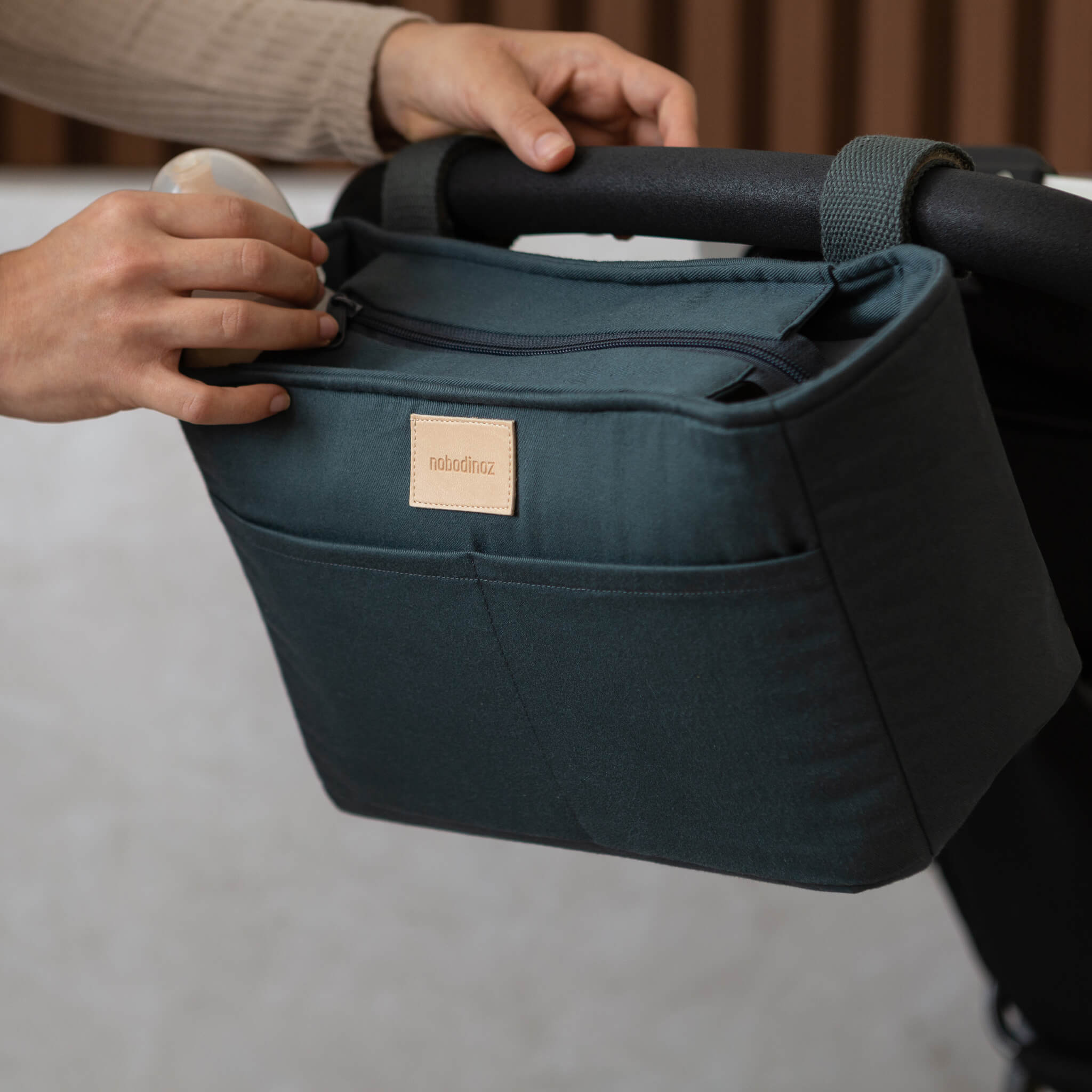 Nobodinoz Baby On the Go Waterproof Stroller Organiser Carbon Blue 