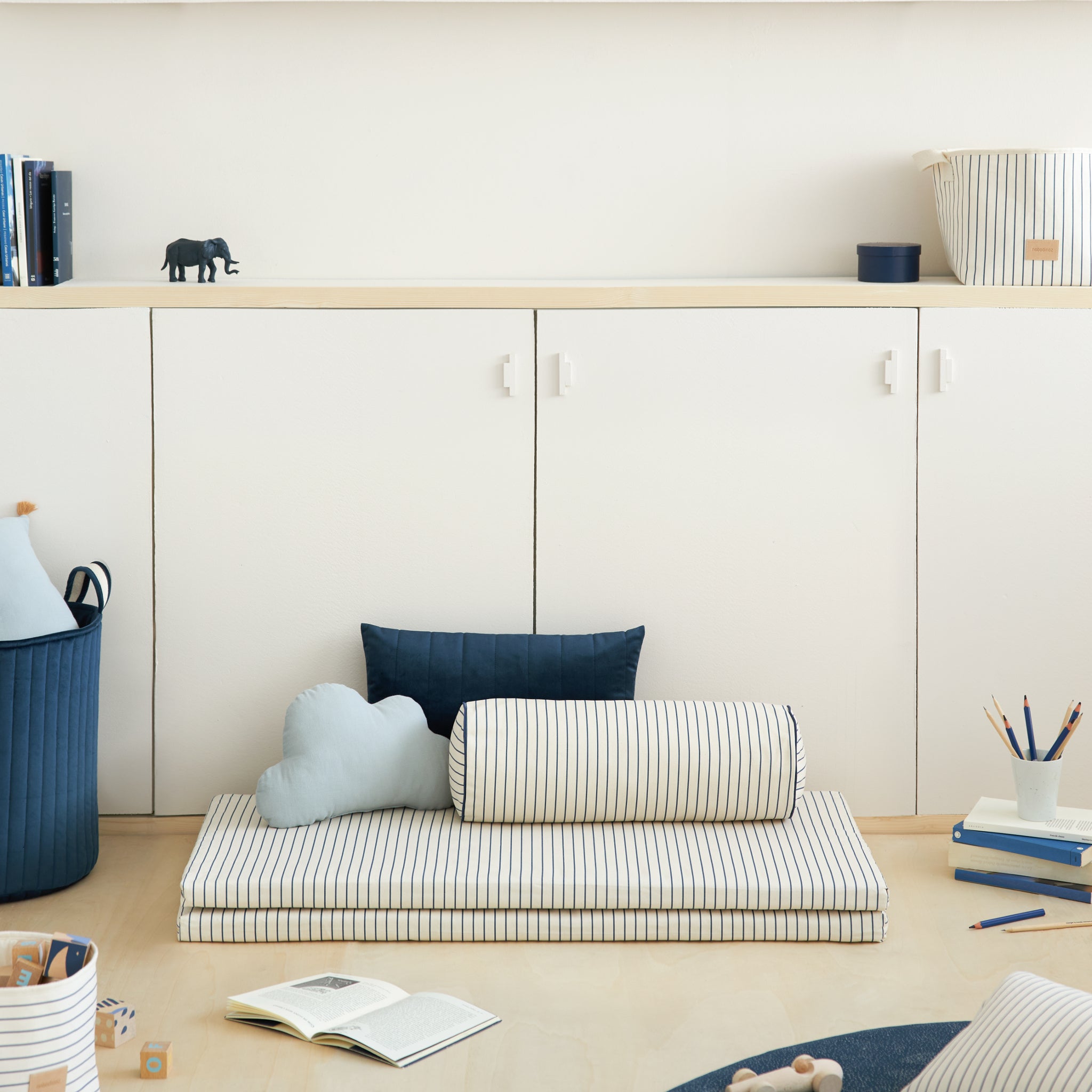 Nobodinoz Bebop Foldable Mattress in Blue Stripes with Cushions
