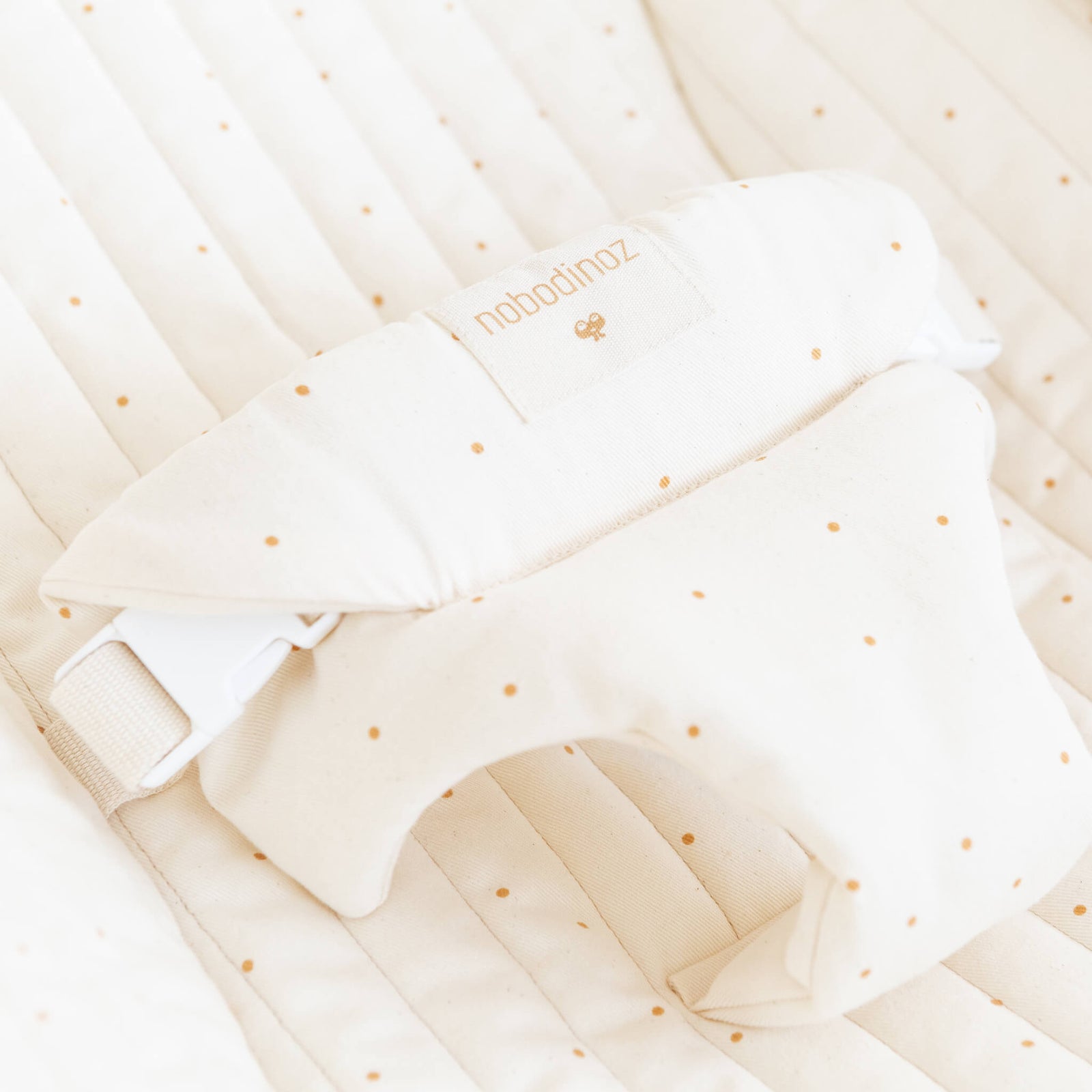 Nobodinoz Growing Green Baby Bouncer in Honey Sweet Dots Oskoe