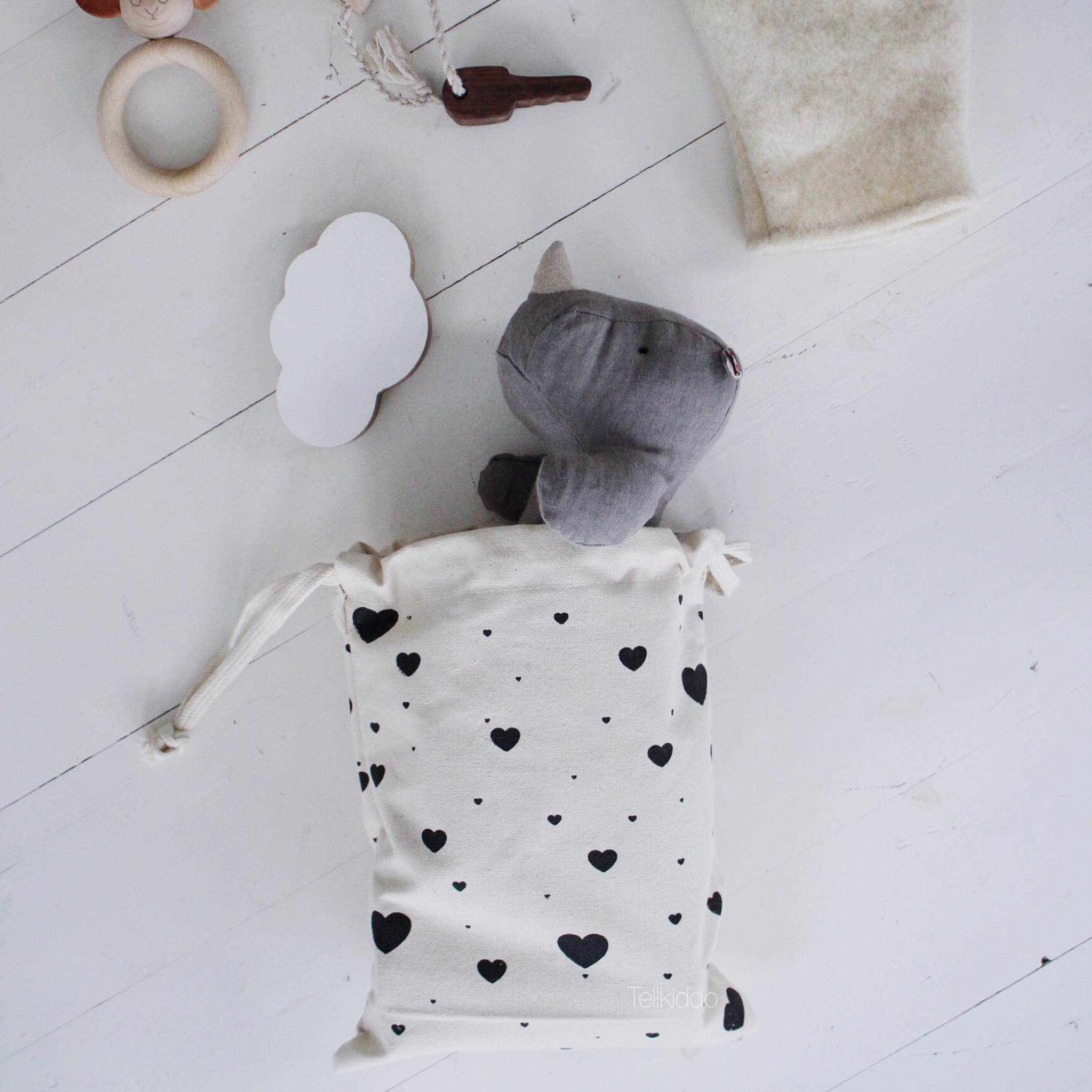 Small Heart Fabric Toy Storage Bag