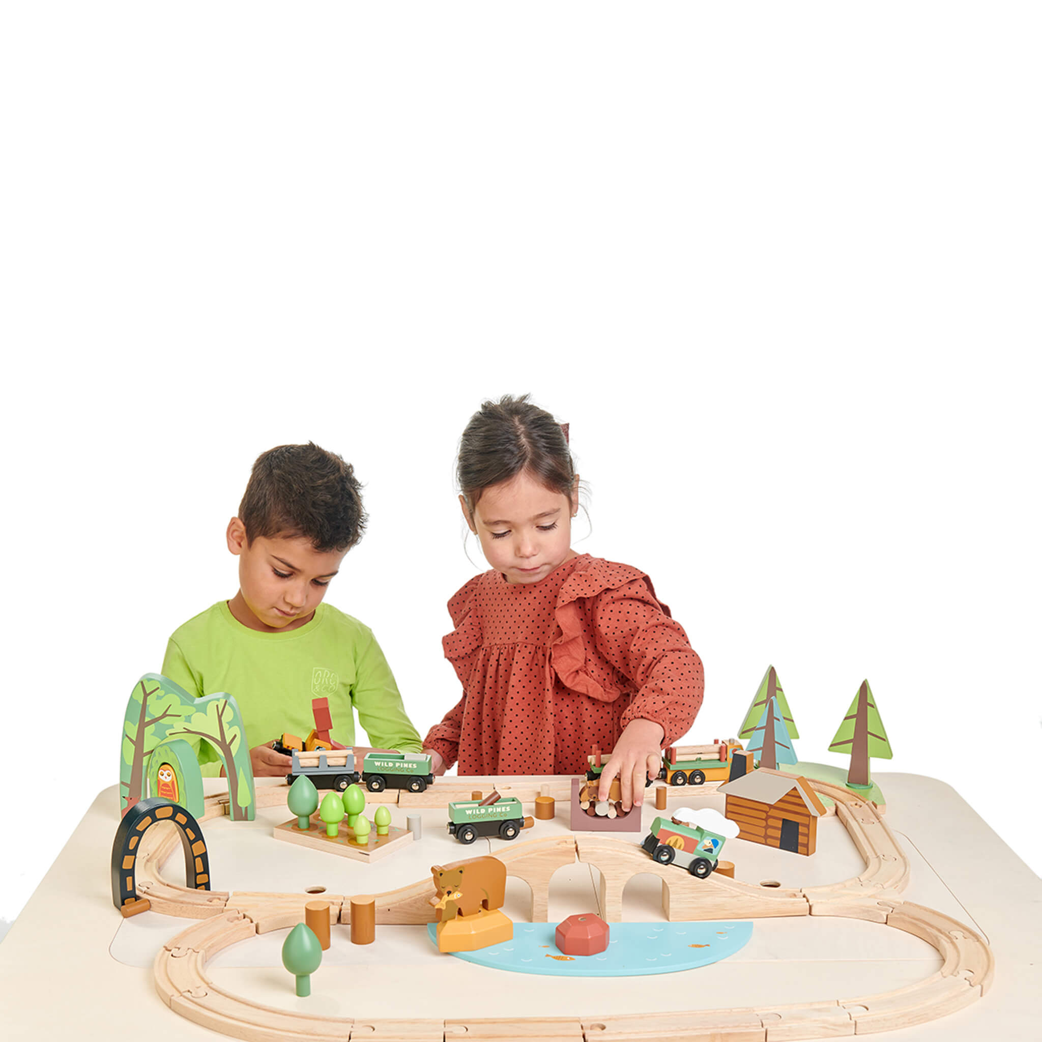 Wild Pines Train Set